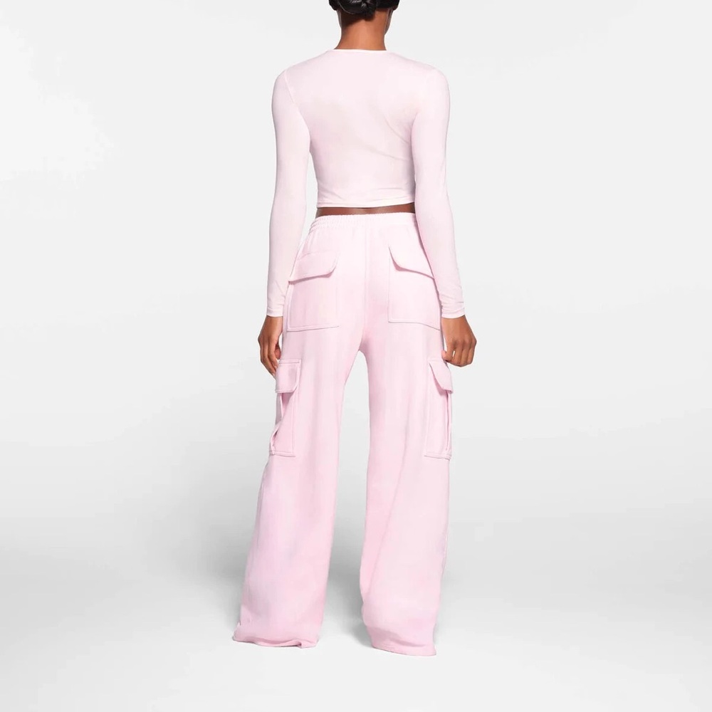 SKIMS boyfriend fleece cargo pants